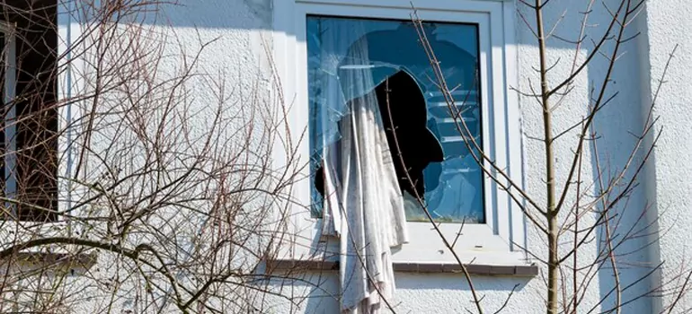 Storm Window Installation Contractors in Ormond Beach, FL