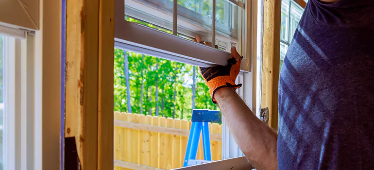 >Bay Window Curtain Rail Track in Ormond Beach, FL