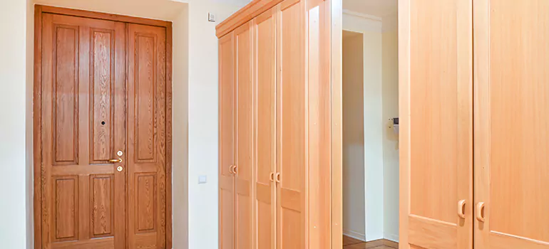 Glass Closet Door Repair in Ormond Beach, FL