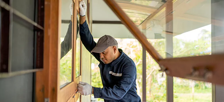 Double Hung Vinyl Window Sash Replacement in Ormond Beach, FL